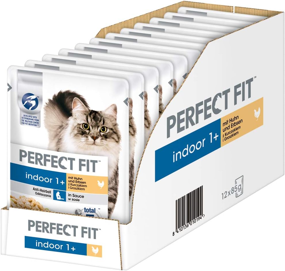 PERFECT FIT Indoor 1+ - Wet Food for Adult House Cats from 1 Year - Chicken and Peas in Sauce - Supports Vitality - 12 x 85g