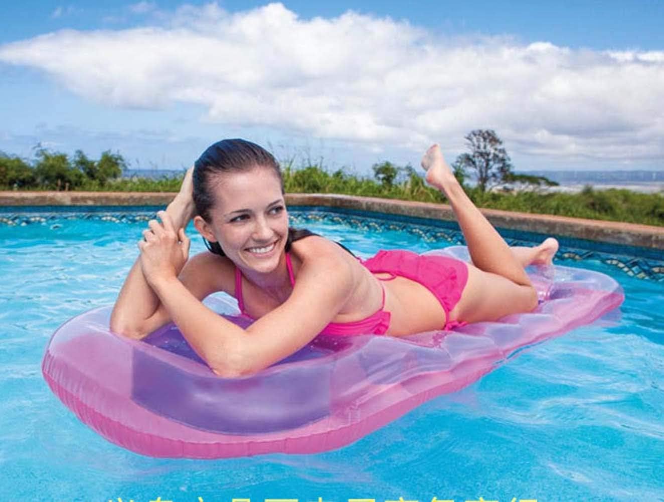 water floats & loungers