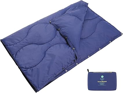Amazon Co Jp Eezee アウトドア用ブランケット マルチケット 超軽量 コンパクト ひざ掛け キャンプ 登山 アウトドア 防寒 車中泊 毛布 春 夏 秋 収納ポーチ付 150 100cm ホーム キッチン