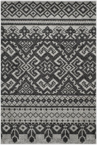 Safavieh Adirondack Collection ADR107A Silver and Black Rustic Bohemian Area Rug (4' x 6')
