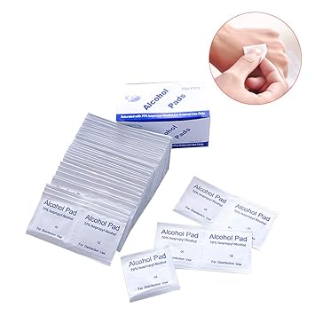 Yardwe 100pcs Disposable Medical Sterilization Alcohol Disinfection Cotton Piece Emergency Clean Sterilization Cotton Sheet for Home Outdoors First Aid