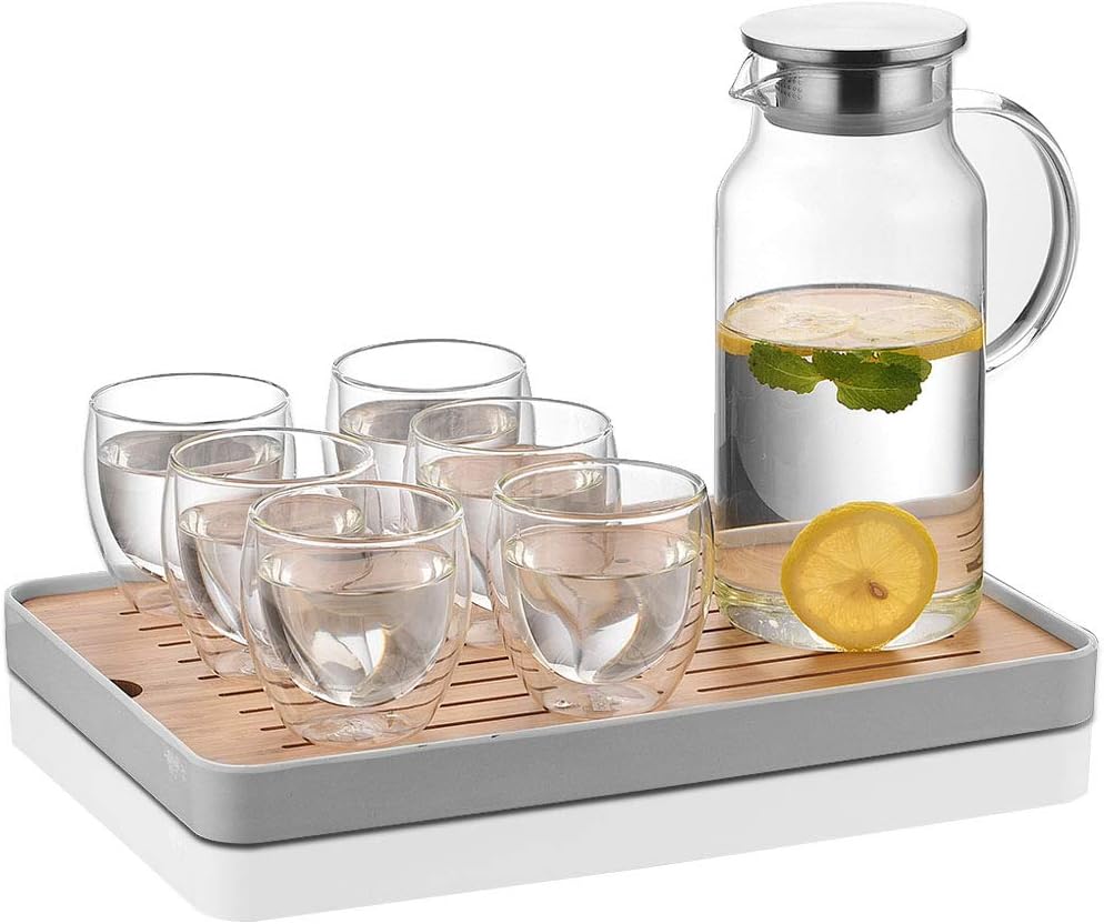 Cupwind 55 Ounce Glass Pitcher with Stainless Steel Lid, Hot/Cold Water Carafe with Handle, Juice and Ice Tea Pitcher x Set of 6 Glass Beer Drinks Cups 8.5 Ounce x Serving Tray
