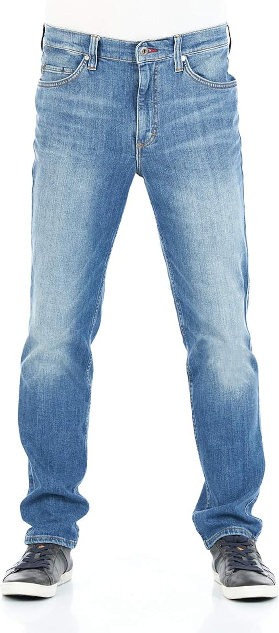 mustang tramper tapered slim fit