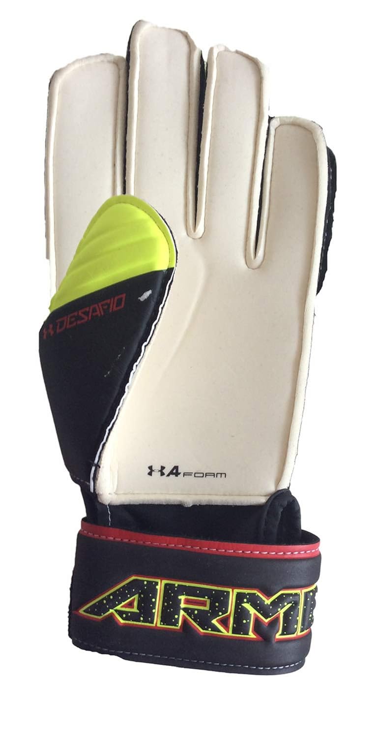 Under Armour UA Challenge GK Desafio Pro Goal Keeper Gloves Youth Size