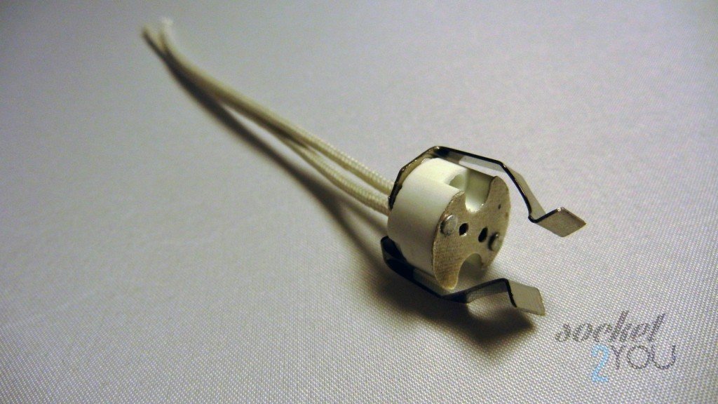 (25 Pack) MR16 GU5.3 Socket with Retaining Clips for Halogen / LED