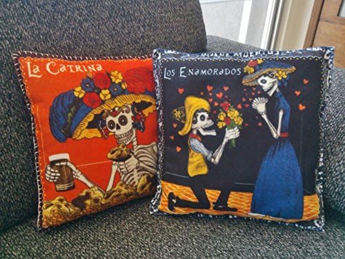Set of 2 Day of the Dead skull pillows, Set of Two Cushions Day of the Dead Catrina, sugar skull pillow, Dia de muertos skull decor, Mexican Sugar skull, Decorative pillow, Dia de muertos pillow