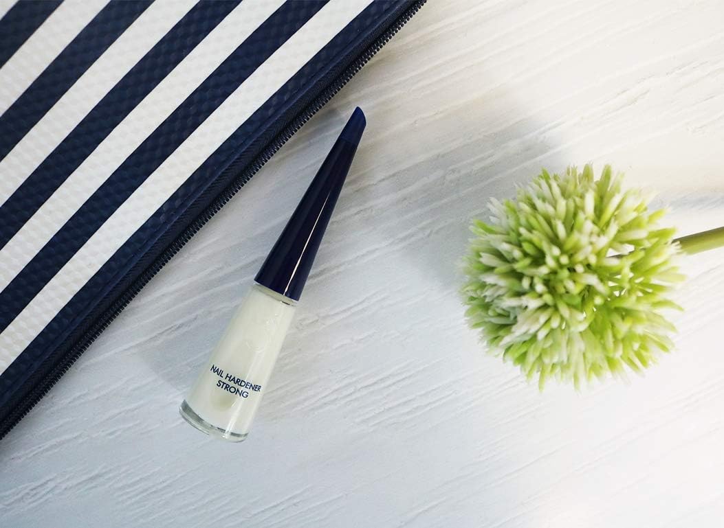 Herome Cosmetics, Nail Strengthener Strong, Nail Growth Treatment for Weak and Brittle Nails Nail Care Essential - Image 4