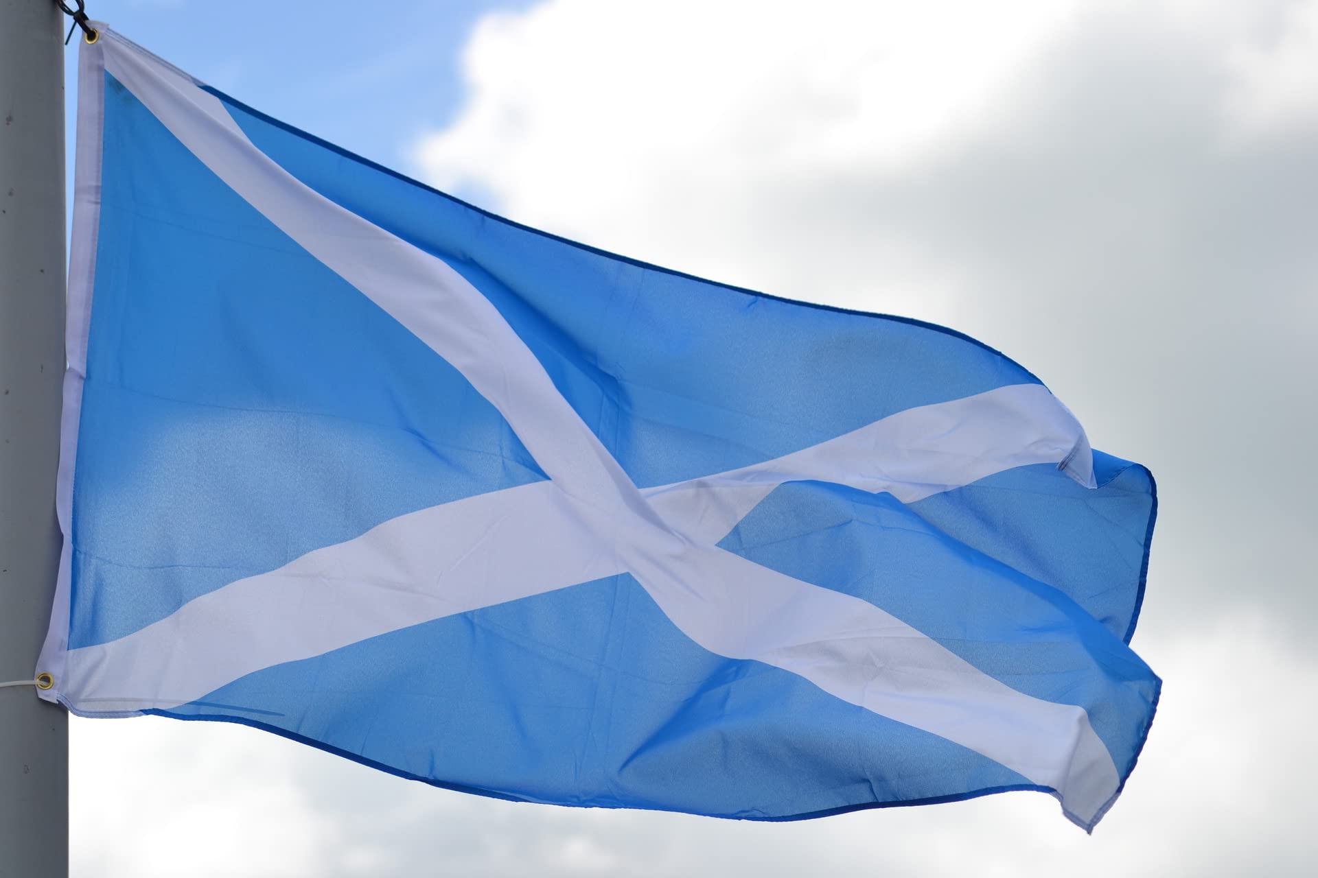 Cosymate Scotland Flag Scottish Flag St Andrews Flag Saltire Polyester Flag 3x5ft with Brass Grommets, Vivid Color, UV Fade Resistant, Canvas Header, Double Stitched, Scotland Flag, 90x150cm