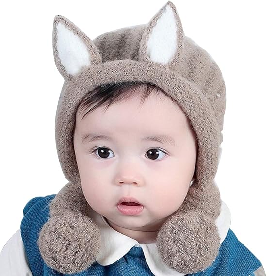 baby with hat