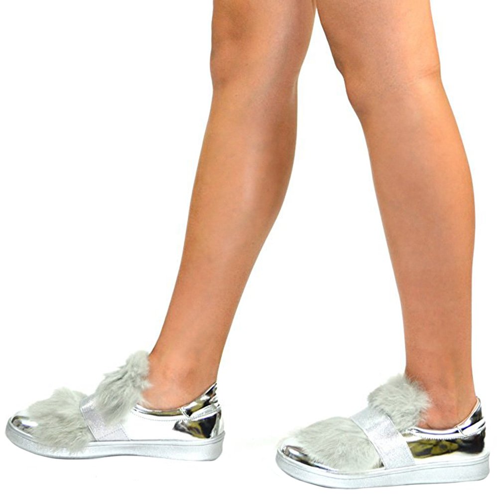Chase & Chloe Women's Faux Fur Metallic Banded Slip-On Fashion Sneaker (8.5 B(M) US, Silver) - Image 6