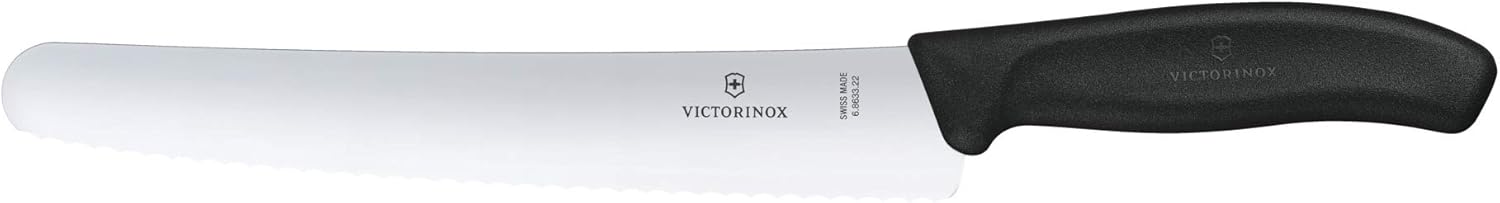 Victorinox Swiss Classic, Pastry Knife, Extra Sharp Blade, Wavy Edge, 22 cm, Stainless Steel, Black