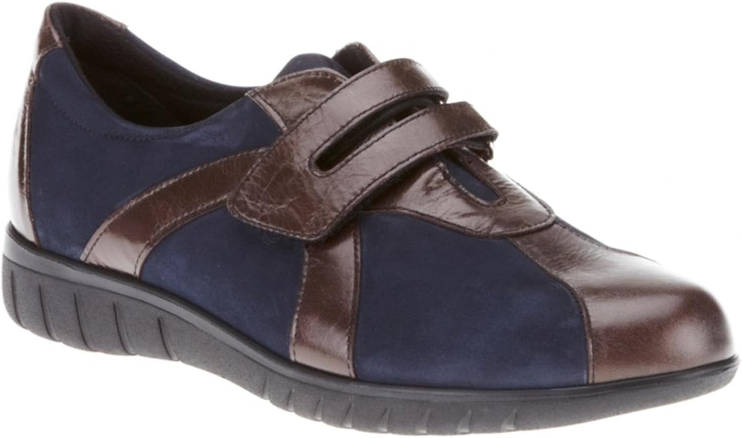 munro slip on shoes