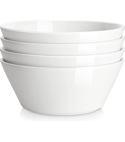 Villeroy & Boch NewMoon Large Salad Bowl – Big & Beautiful White Porcelain Bowl For Salads, Soups, Serving – 4 Liter Capacity