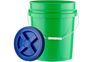 House Naturals 5 Gallon Food Grade Plastic Bucket with Air Tight Screw on Lid Made in USA Container (Green Bucket with Blue Lid)