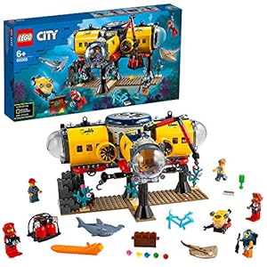 LEGO 60265 City Base per Esplorazioni Oceaniche, Sottomarino Giocattolo, Animali Marini Squalo e Manta, Giochi per Bambini dai 6 Anni in su LEGO