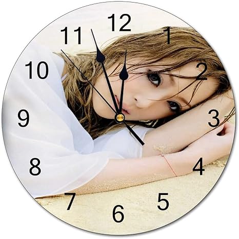 Amazon 浜崎あゆみ 掛け時計 電波時計 おしゃれ 北欧 連続秒針 静音 壁掛け時計 自動受信 シンプルリッピング 掛時計 自宅 寝室 部屋飾り 贈り物 インテリア 大数字 見やすい34cm 13 39in 置き時計 掛け時計 オンライン通販