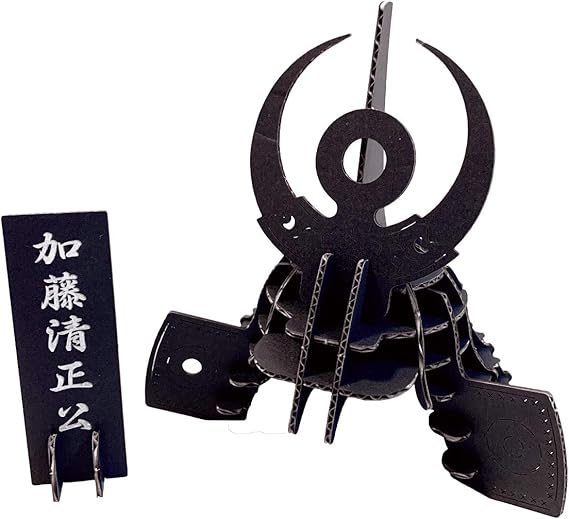Amazon 立体パズル ペーパークラフト ダンボール 戦国武将 兜 立体紙組絵 加藤清正 立体パズル おもちゃ