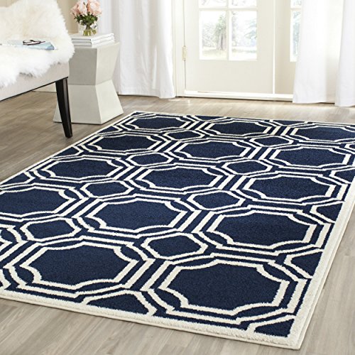 Safavieh Amherst Collection AMT411P Navy and Ivory Indoor/ Outdoor Area Rug (9' x 12')