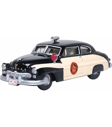 Amazon.com: Oxford Diecast 1959 Plymouth Savoy Black and White