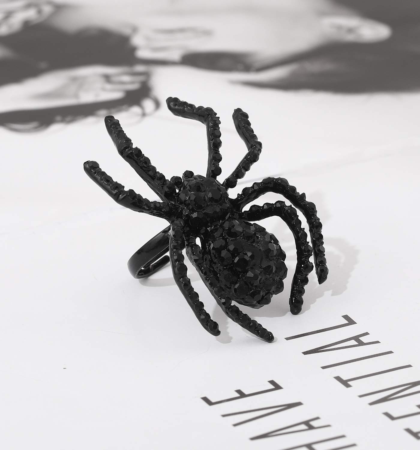 Isaloe Black Spider Rings Halloween Toys Adjustable Metal Crystal