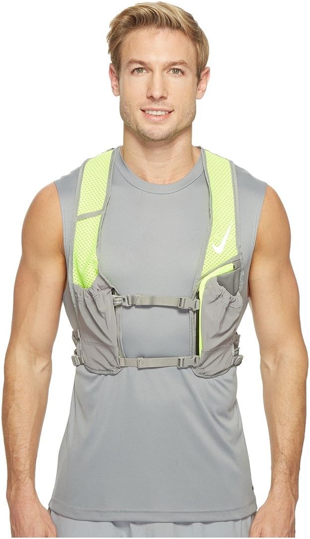 nike hydration race vest review