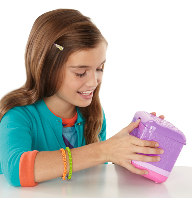 Mattel Keepsake Box Toys & Games