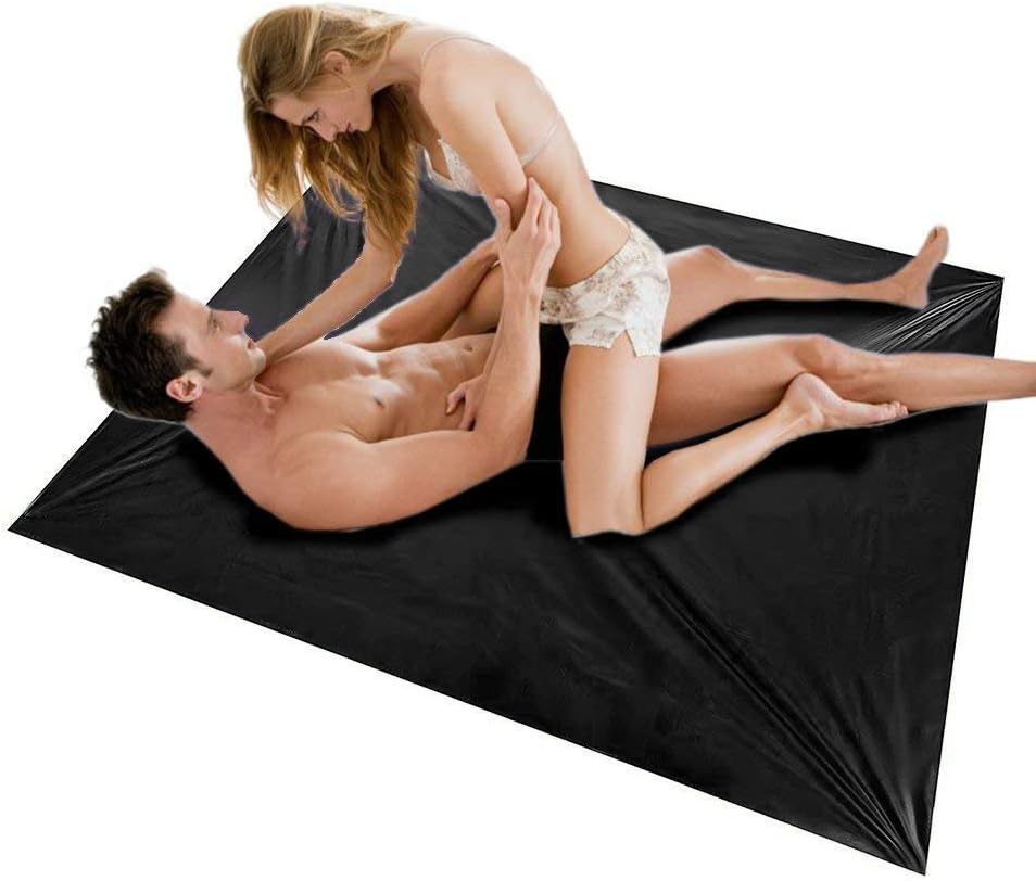Urnight Black Waterproof Bed Sheet for Couples