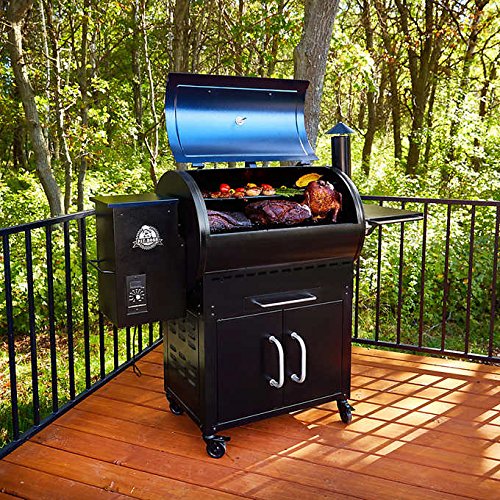 Pit Boss Wood Pellet Grill and Smoker 820 Sq. In. Total Cooking Area