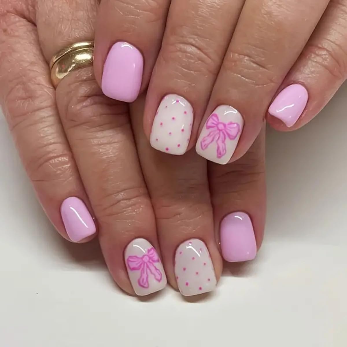 Pink Press on Nails Short Square Cute Fake Nails Valentine’s Day Press on Nails with Bow-Knot Designs Pink Acrylic Nails Full Cover Valentines Nails Glue on False Nails with Designs for Women 24PCS