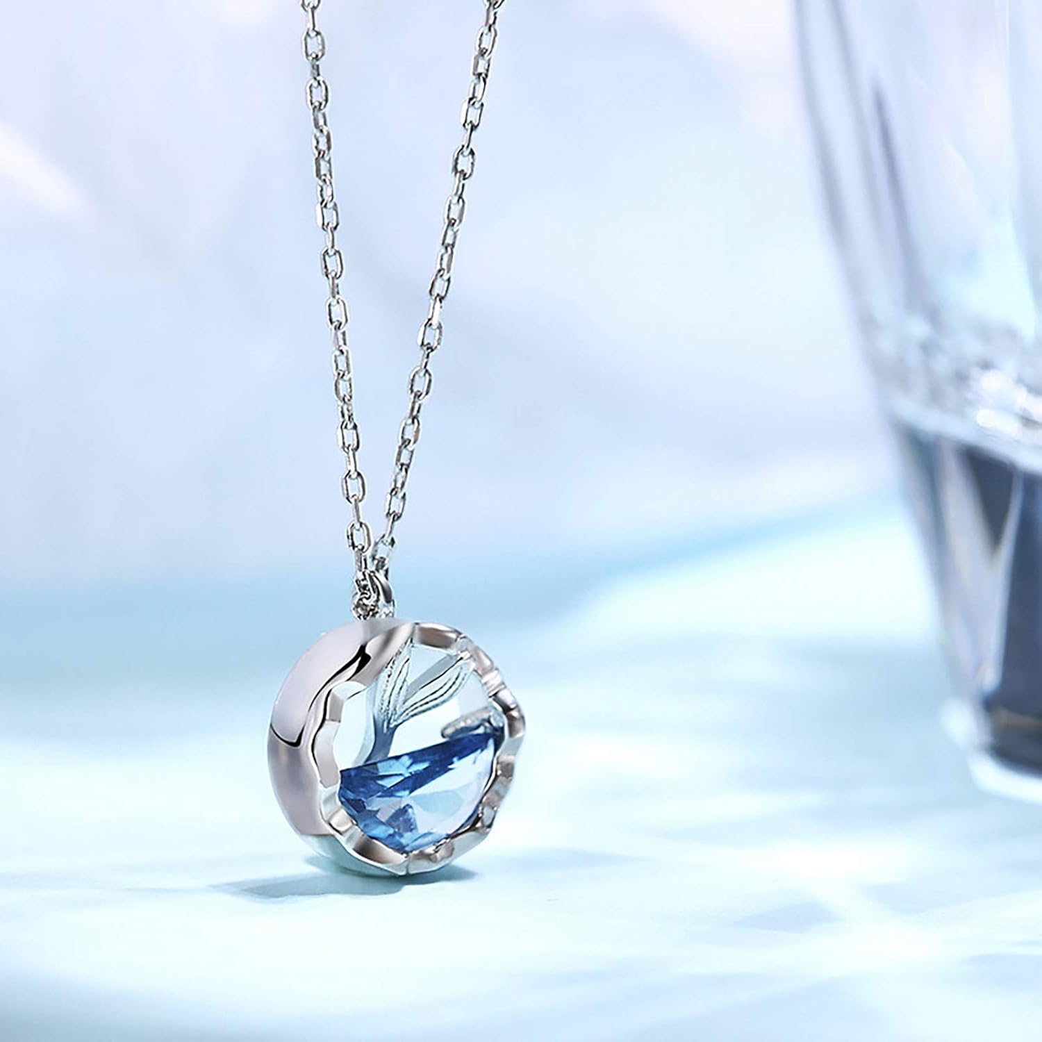 Mermaids Tears Necklace Crystal Teardrops Collarbone Chain Fishtail Pendant Jewelry Gift for Christmas and Valentines Day Baomabao Creative Ocean Blue Crystal Pendant for Women Girls