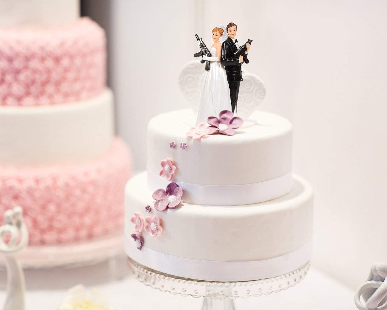 Juvale Wedding Cake Topper – Fun Wedding Couple Figures Decorations ...