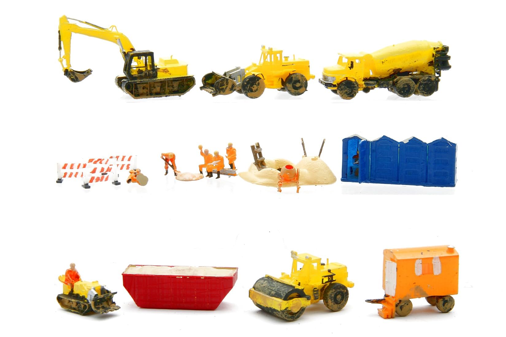 Iberplace 1:220 Scale Z Figures 10013 Super Set Construction Decoration Accessories for Your Model Railway Construction Vehicles and Workers