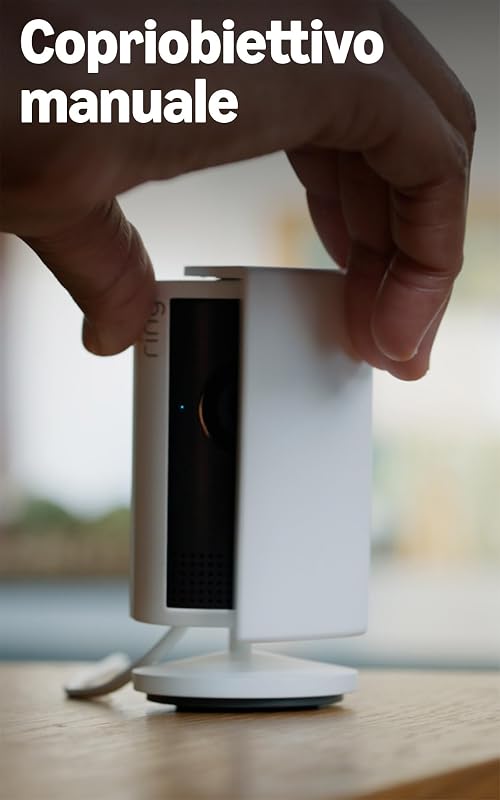 videocamera interna Plus (Indoor Camera Plus, ultimo modello), Videocamera plug-in, Retinal 2K, zoom 4x, copriobiettivo manuale, Prova gratuita di 30 giorni del piano d'abbonamento Ring