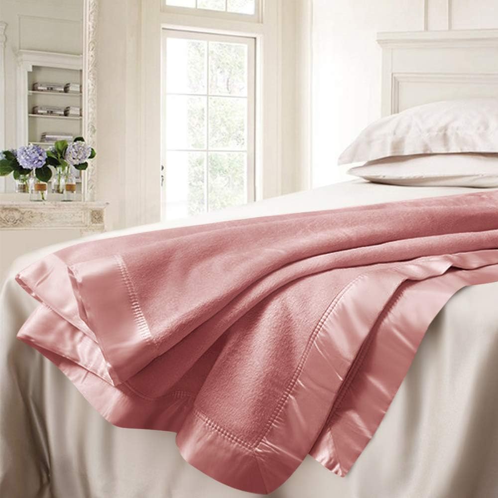 ELLESILK 100% Silk Blanket, Warm Blankets, The Highest Grade Mulberry Silk, Natural Dye, Hypoallergenic, 79"x 91", King, Rose Pink