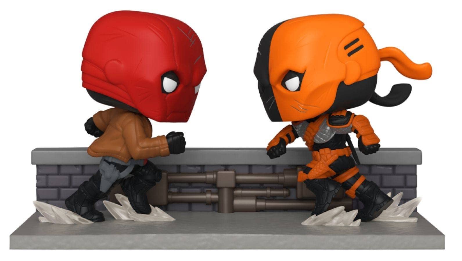 POP COMIC MOMENT DC RED HOOD VS DEATHSTROKE PX FIG