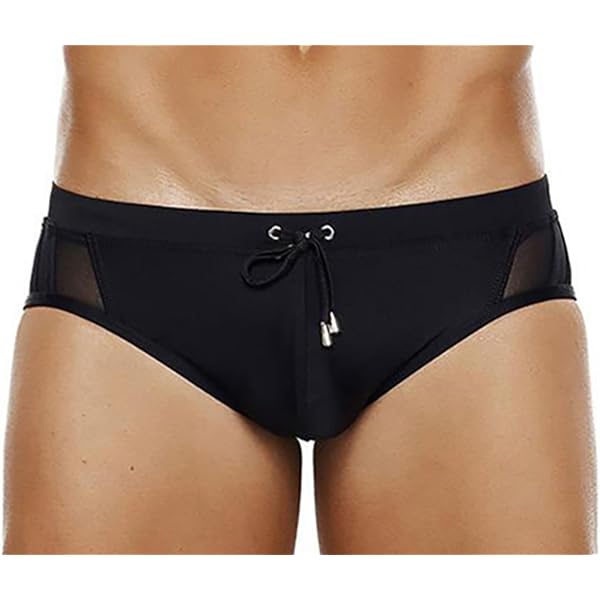 100 ans de maillots de bain pour hommes (VIDEO