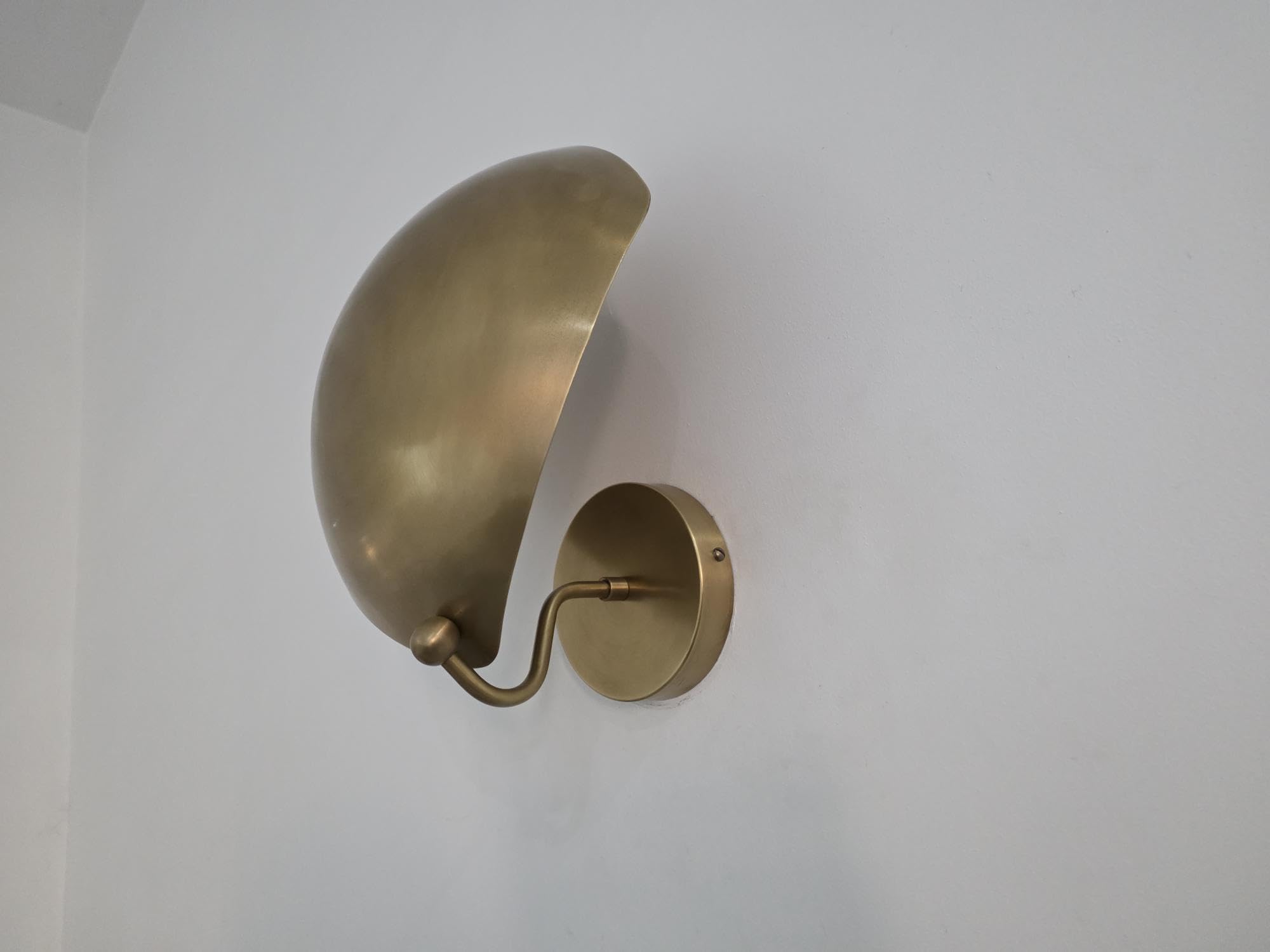 Photo 1 of Regal Nauticaz Modern Brass Wall Sconce Light Fixture, Indoor Wall Mounted Lighting Cruved Wall Lamp for Home Decor Light