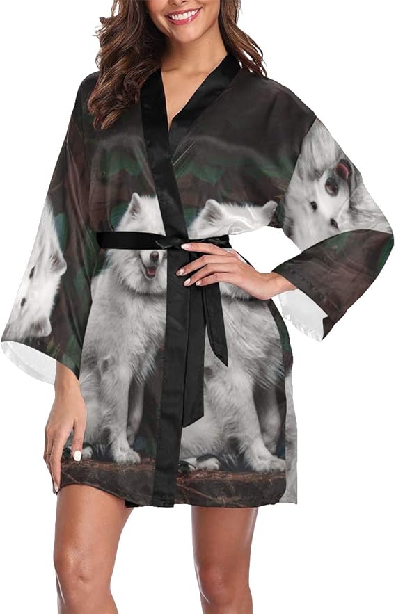 LOJU Womens Robe Beautiful White Samoyed Dog Breed Sitting Lightweight