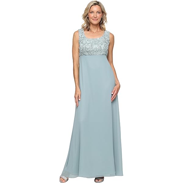 green emerald velvet dress Amazon.com: Alex Evenings Women's Long Stretch Lace Off The Shoulder Mock  Mother of The Bride Dress (Petite and Regular Sizes), Blush, 4 : Clothing,  Shoes & Jewelry main image 0