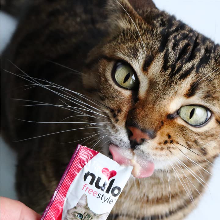 Nulo Freestyle GrainFree Perfect Purees Premium Wet Cat Treats