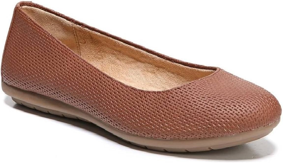naturalizer flat shoes