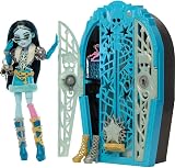 Monster High Skulltimate Secrets Frankie Stein Doll Hauntlywood Set