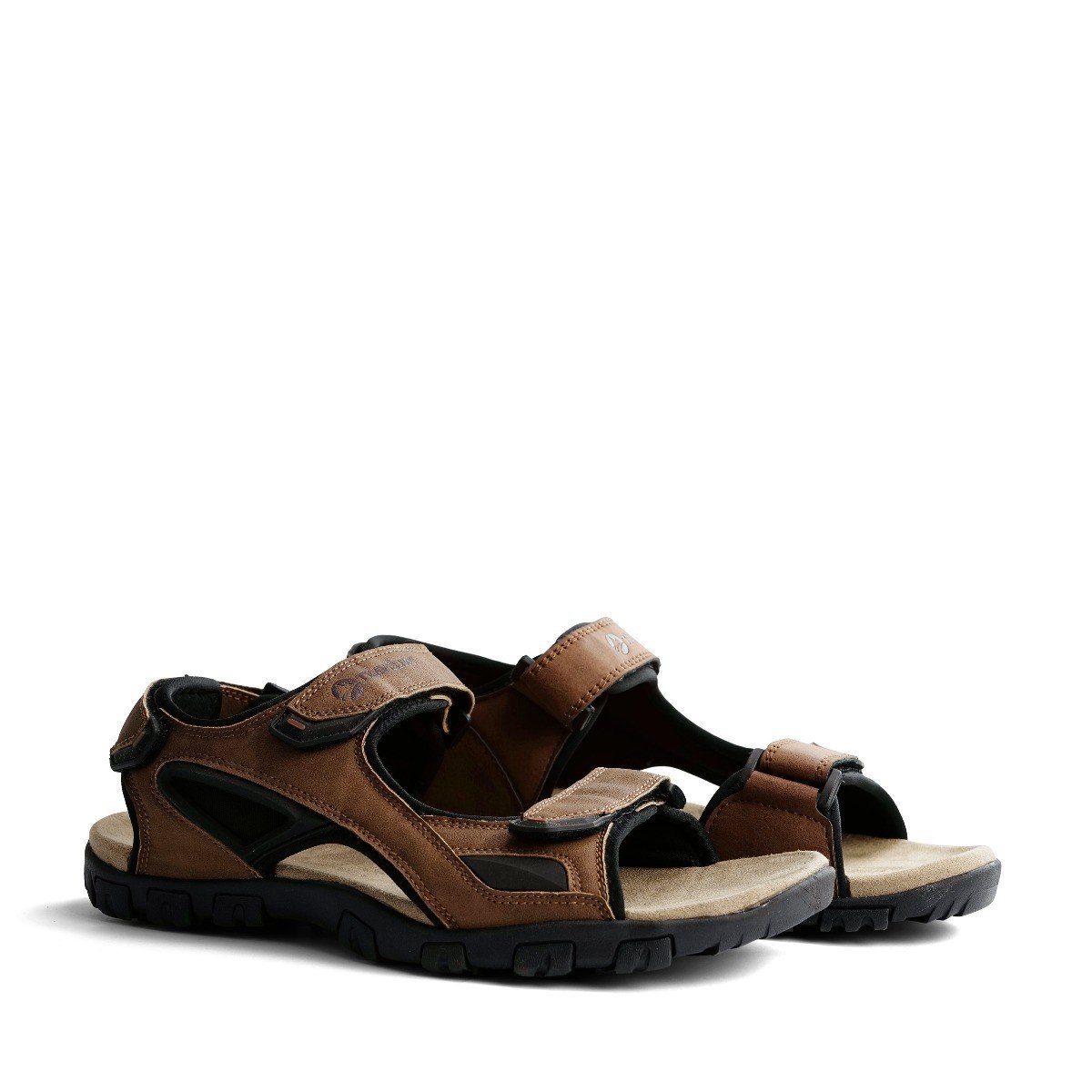 travelin slippers en sandalen