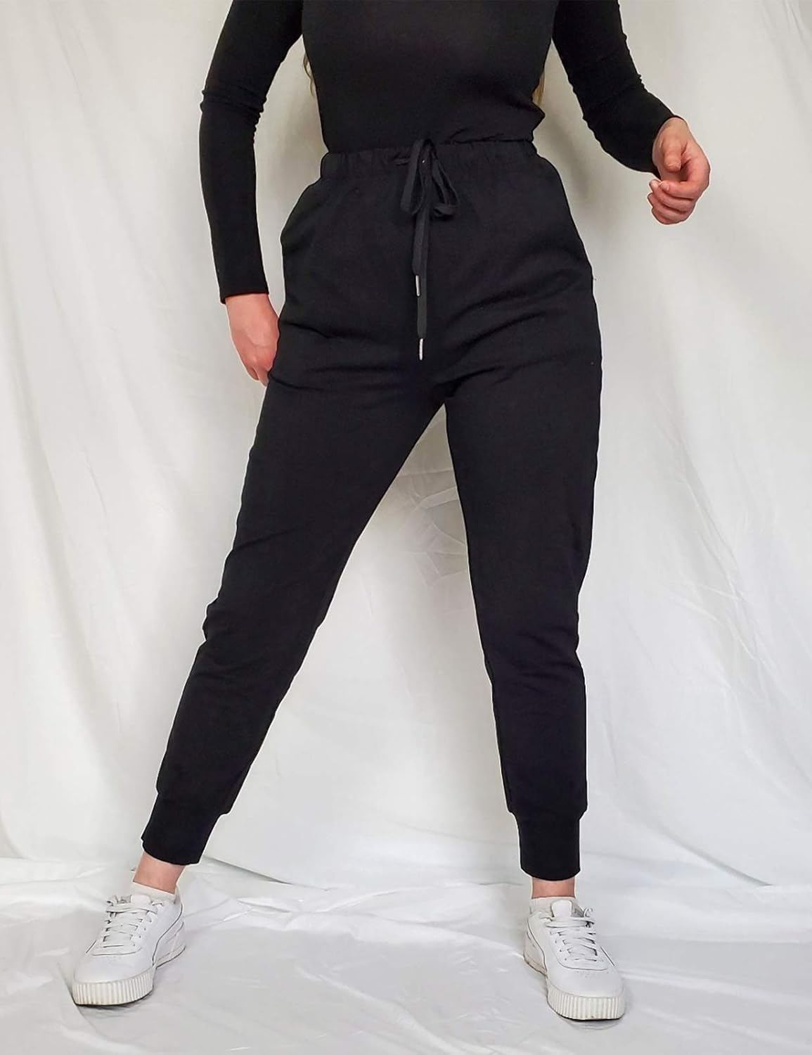 MEROKEETY Sweatpants for Women with Pockets, High Waist Drawstring Comfy Relaxed Fit Jogger Pants: Clothing