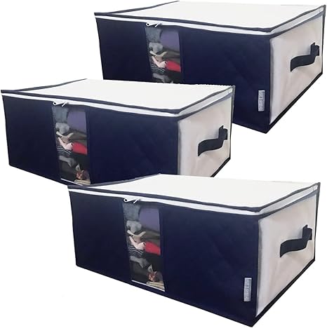 Amazon イニコライフ 衣類 収納 袋 3枚組 衣装ケース 収納ケース 通気性に優れた不織布製 中芯無し 活性炭シート入 上部ファスナー式で出し入れカンタン 持ち手 クリア窓付で持ち運びもしやすい 衣類や小物を通気性良くスッキリ収納 使わない時は小さく畳めて便利