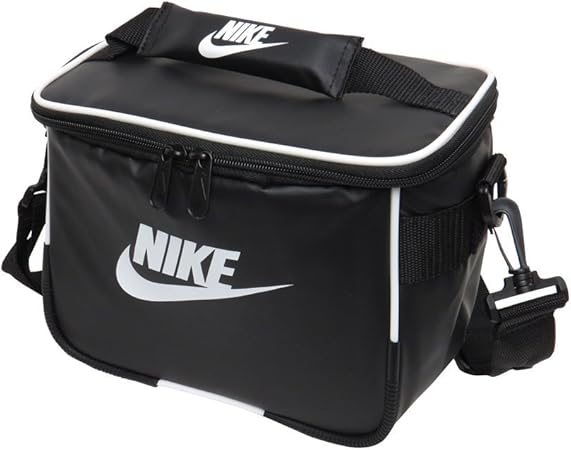 Amazon Co Jp ナイキ Nike スポーツクーラー 5l Ree 005n Bk ブラック スポーツ アウトドア
