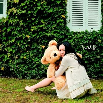 Hug 初回限定盤b Amazon Com Music Hug 初回限定盤b Amazon Com Music