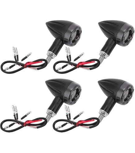 LED Tail Light With Integrated Turn Signal For Yamaha XV1700 Road Star 2004-2015 - Clear Lens, 6 Flash Brake Alert