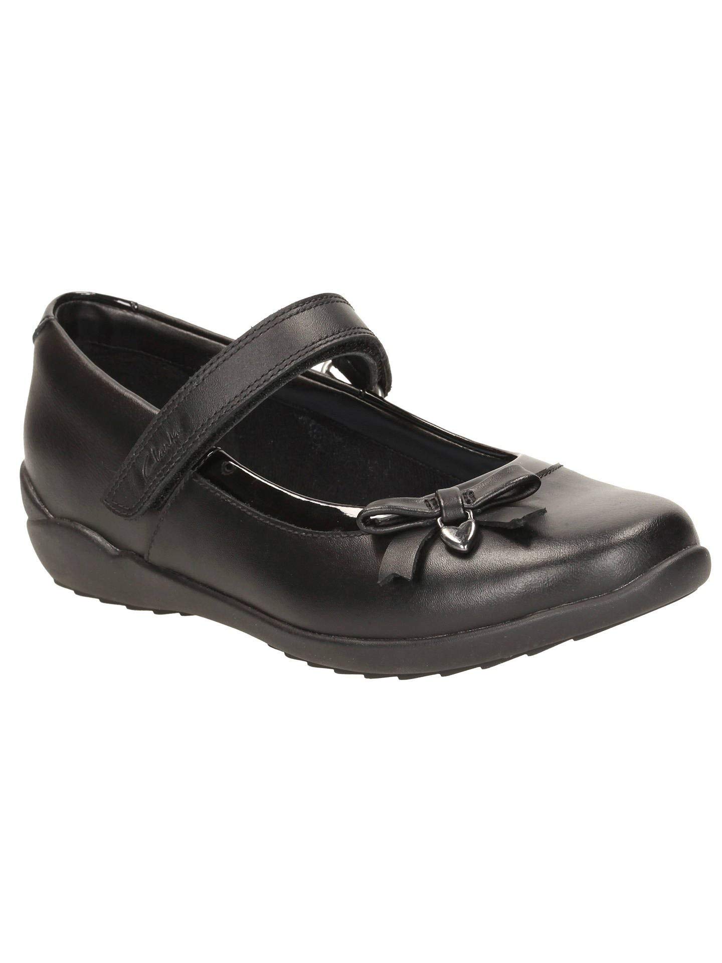 buy childrens clarks shoes online