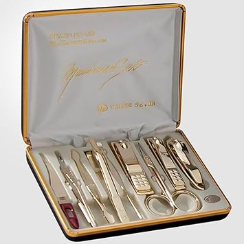 three seven manicure set gold